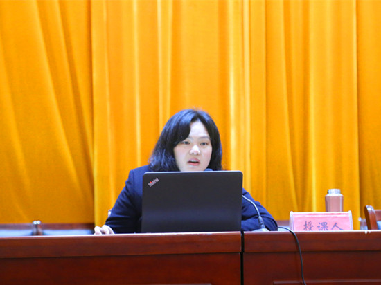 基层传真 (图:徐颖慧  文:徐颖慧,曹琦节  编审:叶学军)为进一步提高